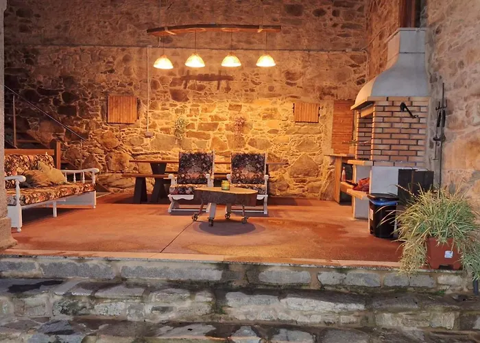 Casa Da Nogueira 펜션 시에라 데 오우테스