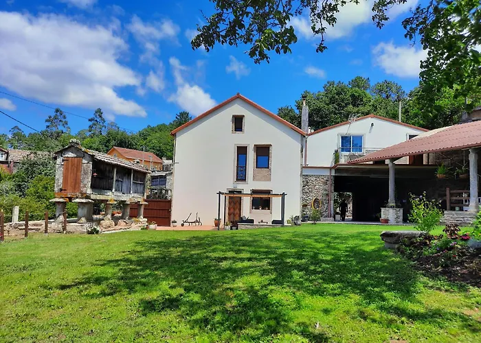 Casa Da Nogueira 펜션 시에라 데 오우테스